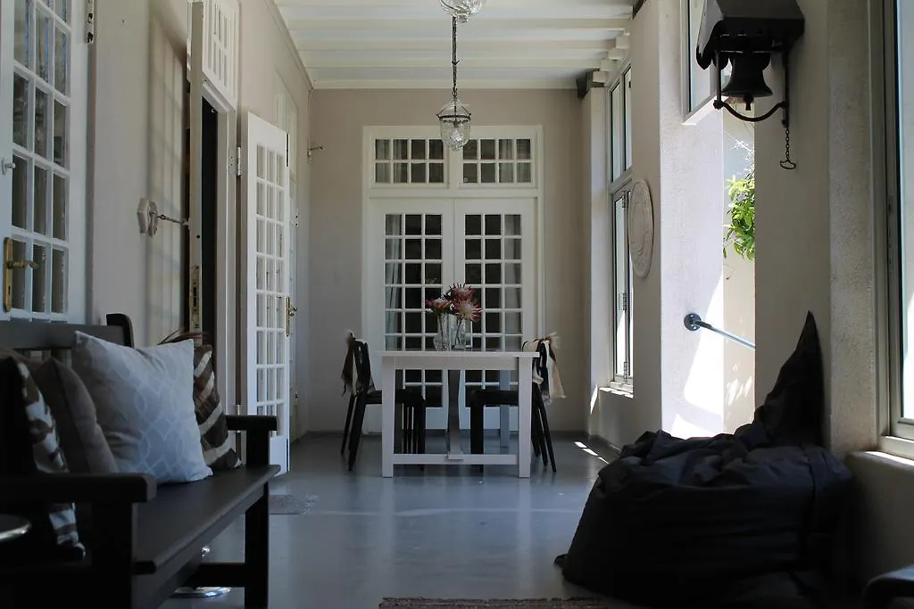 Stellendal Guest House Somerset West